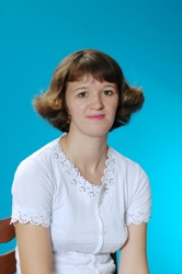 http://mdou3.ucoz.ru/image/kolektiv/po_grupam/vjatkina_elena_gennadevna-mladshij_vospitatel5.jpg